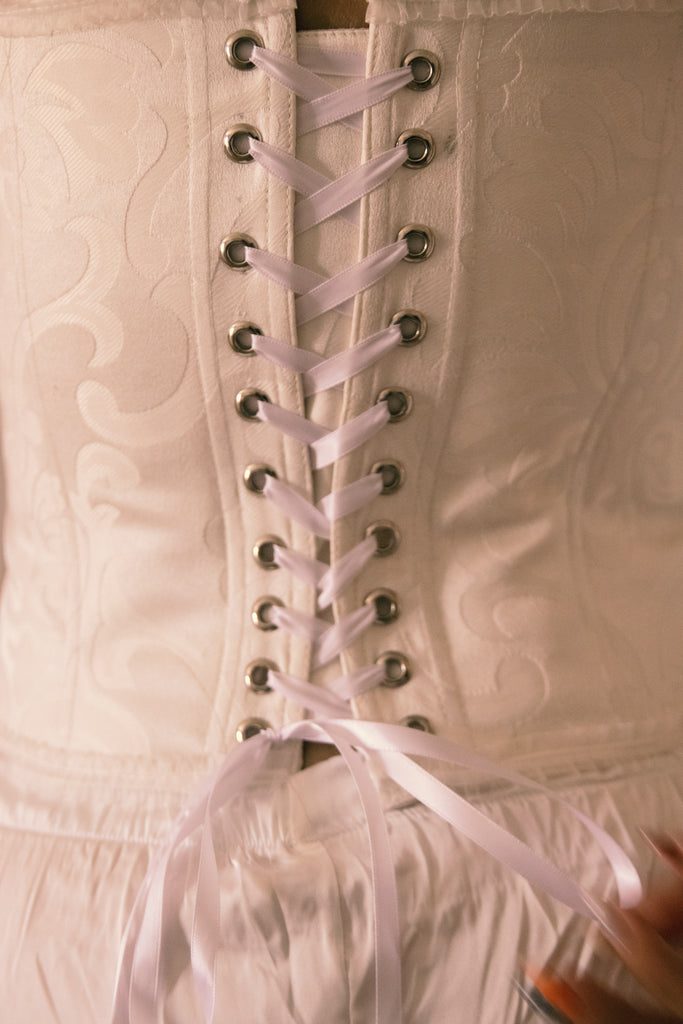 Tie-in the Knot Corset